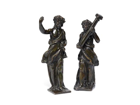 Paar Bronzestatuen